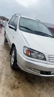 Toyota Picnic 2.0 FWD 2003 Fari - 1
