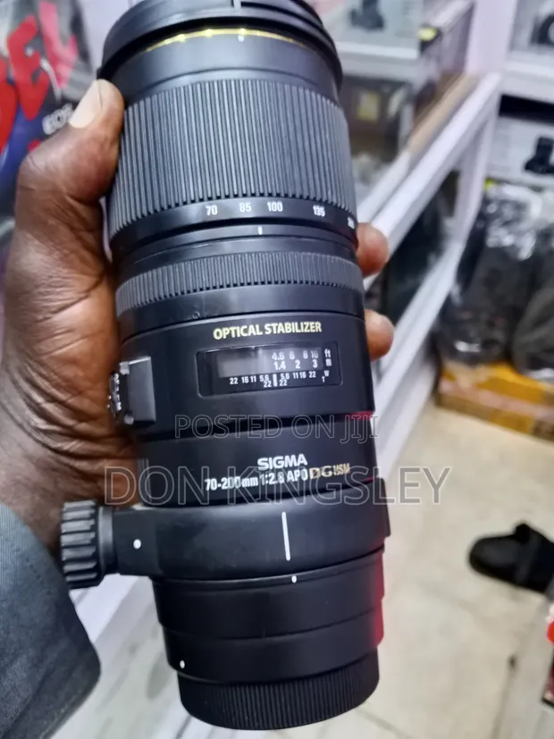 Sigma 70-200mm Zoom Lens - 1