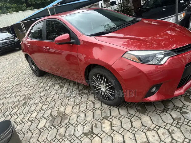 2015 Toyota Corolla L 4dr Sedan Red - 1