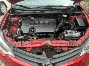 2015 Toyota Corolla L 4dr Sedan Red