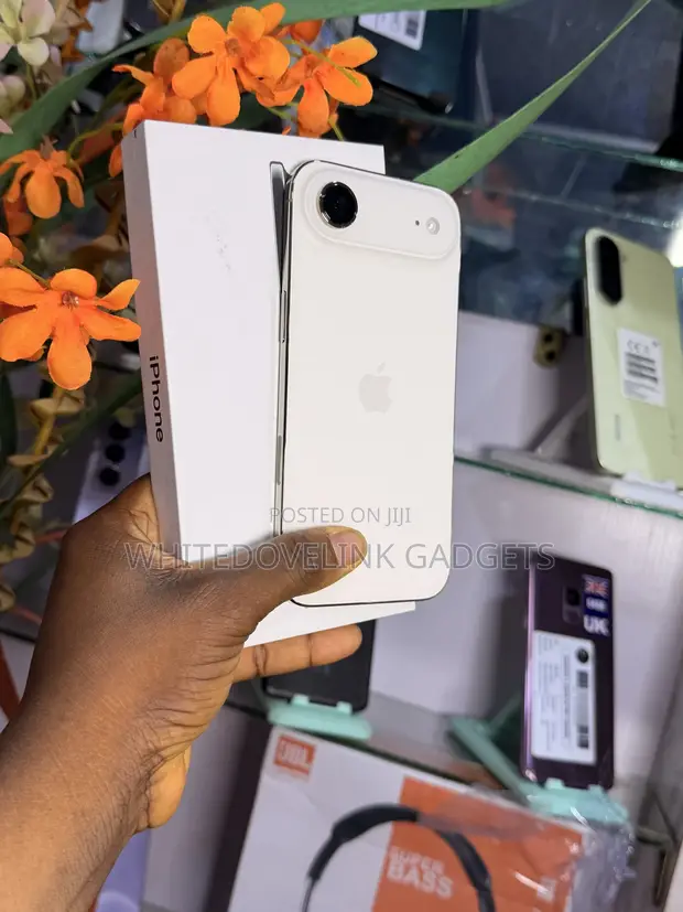 Apple iPhone 17 Air 256GB Zinariya - 1