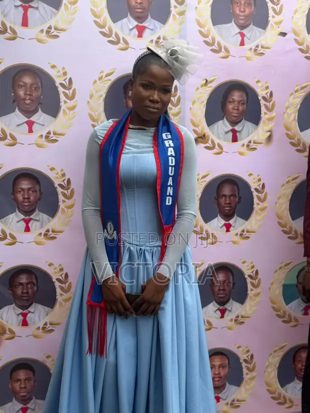 Teaching CV - Female, High School Graduate - 1