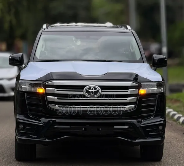 New Toyota Land Cruiser 2024 GXR Black - 1