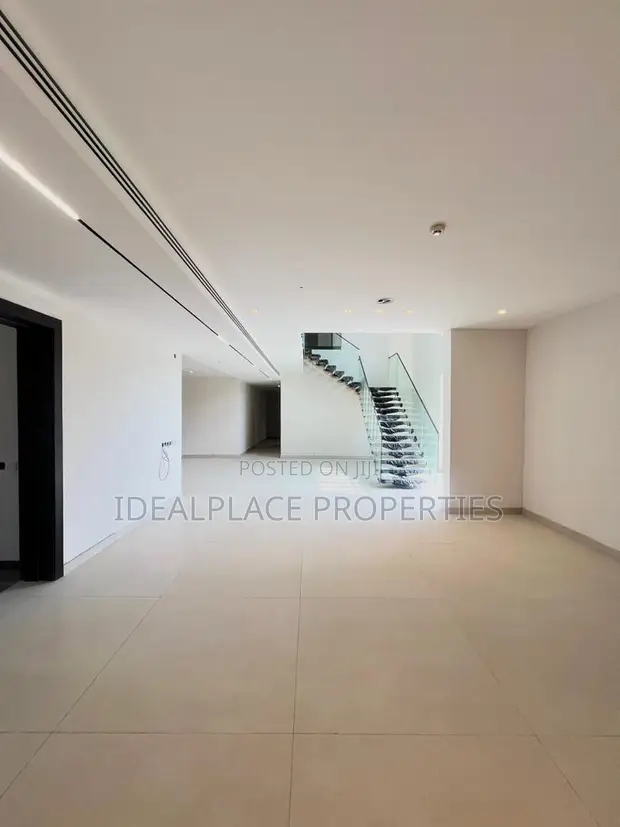4-Bedroom Penthouse with BQ in Old Ikoyi for Sale - 1
