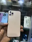 Apple iPhone 11 Pro Max 512GB Gold - 3