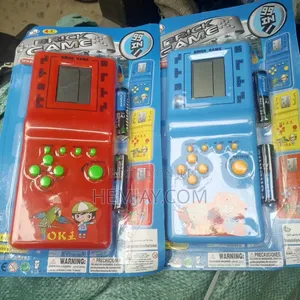 3-in-1 Yara Brick Game da Kyauta Rubik's Cube