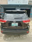 2015 Toyota Highlander LE SUV - Baƙi - 2