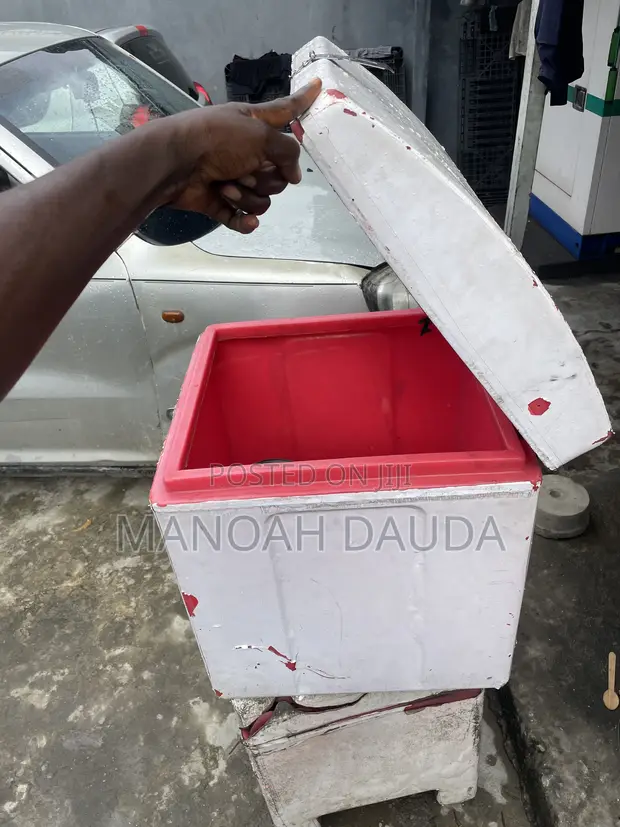 Used Delivery Box - 1