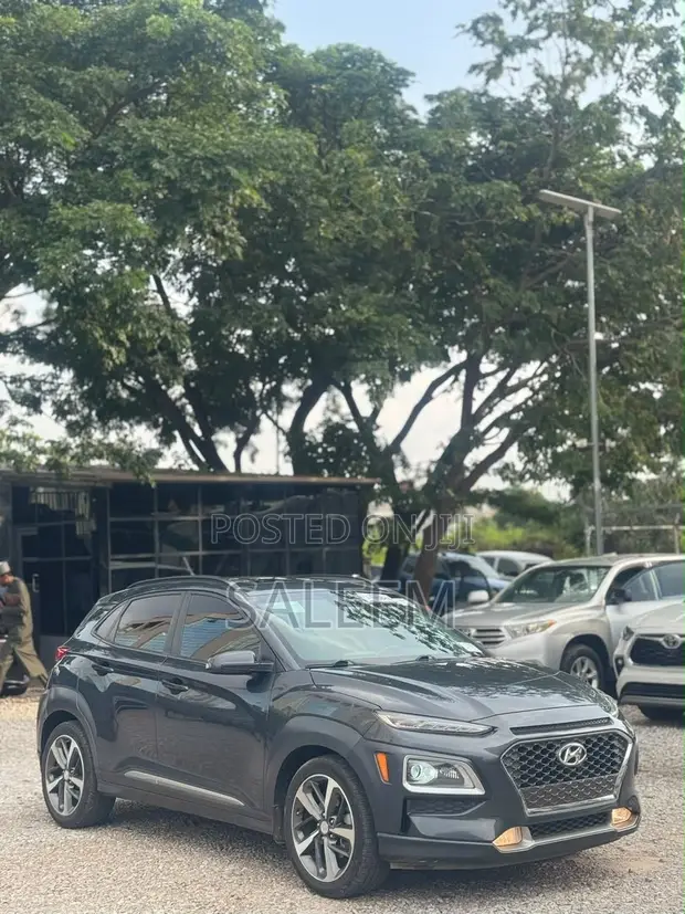 Hyundai Kona 2018 Gray - 1