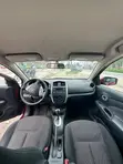Nissan Versa 2014 Red - 3