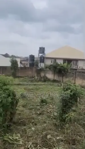 Filin Shara da Geti 2 Plots na Ƙasa, Adeoje Estate, Ibadan