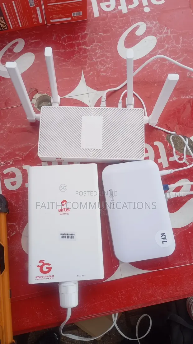 ZLT X17U 5G Router Mara-Daya Tare da Biya - 1