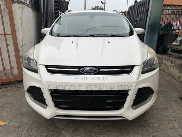 2015 Ford Escape Titanium 1.6L Turbo SUV - 1