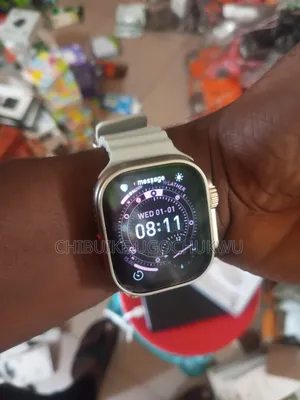 Smart Watch tare da Free Earbuds - Zinariya