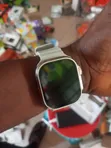 Smart Watch tare da Free Earbuds - Zinariya - 3