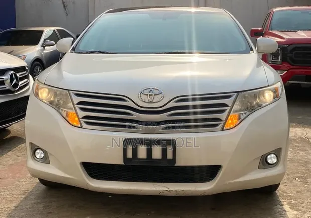Toyota Venza 2010 Black - 1