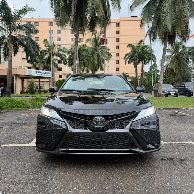2021 Toyota Camry XSE - Gray, Foreign Used - 1
