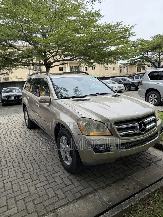 2007 Mercedes-Benz GL-Class GL 450 Gold - 1