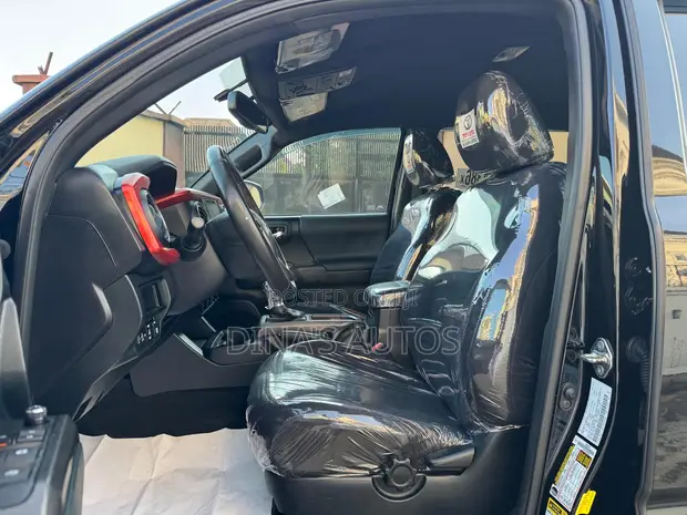 Toyota Tacoma 2017 Baki - 1
