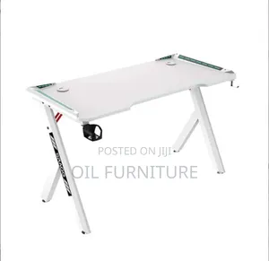 Ergonomic K-Leg Fitar Da Kujerar Wasa Da Aiki Mai Launi Fari Tare Da Cup Holder
