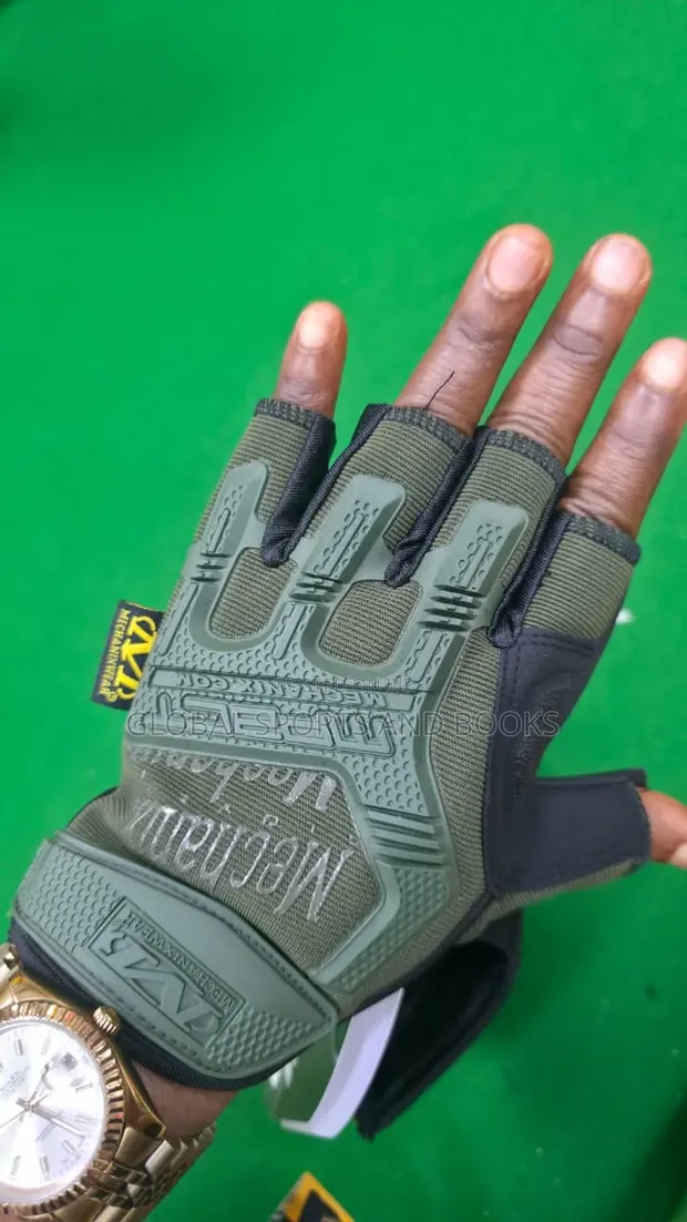 Brand New High Quality Gym Gloves - 1