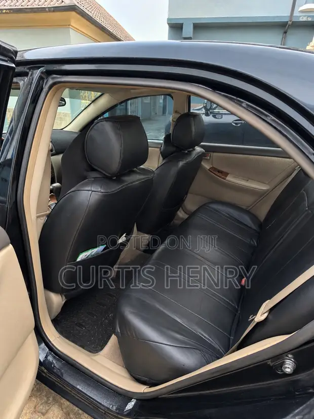 Toyota Corolla LE 2006 Black - 1