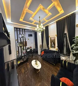4 Bedroom Duplex da 2 Bedroom Flat a Odani Estate, Port Harcourt