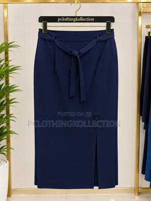 Sabon Skirt na Ofis
