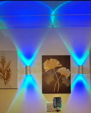 Fitilar Bango Mai Magana Da RGB Da Aka Rike Da Nesa