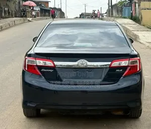 Toyota Camry XLE 2012