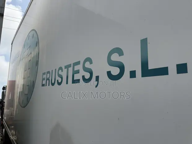 Volvo FL250 Refrigerator Truck Mai Amfani Da Aka Shigo Dashi - 1