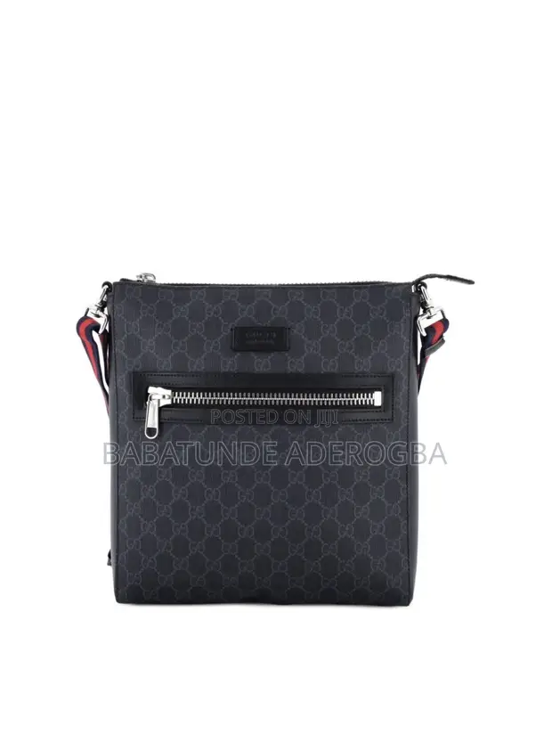 Gaskiyar Gucci GG Supreme Babban Jaka Mai Hannun Kafa - 1