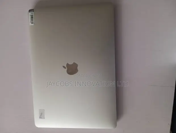 Apple MacBook Pro 2020 16GB RAM, 512GB SSD - 1