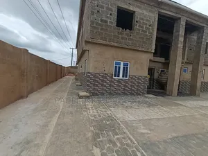 Wanda aka gyara 2 Bedroom Apartment don haya a Ayobo Itele, Ogun
