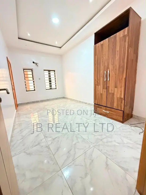 Gidan Kwana 1 Bedroom da ake Rarrabawa don Hayarwa, Orchid Road, Lekki - 1