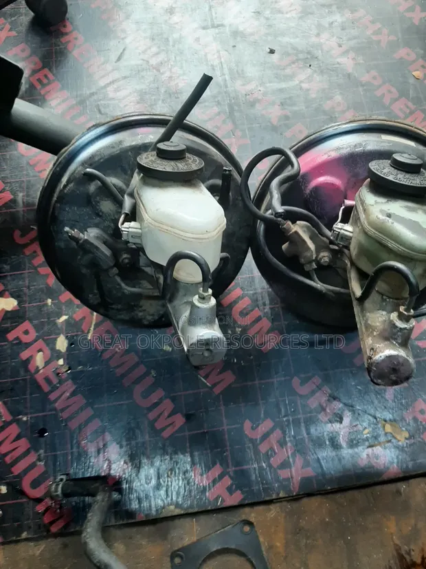 ABS Module na Toyota Camry 2.2 (2000-2004) - 1