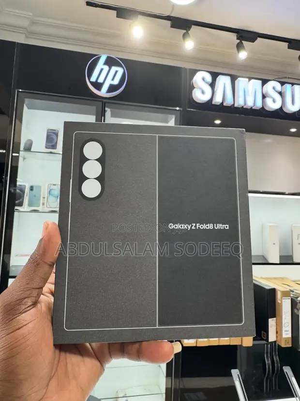 Sabuwar Samsung Galaxy Z Fold8 Ultra 256GB Graphite - 1