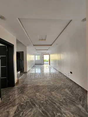 3 Bedroom Duplex for Rent in Maryland, Mende