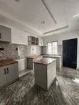 3 Bedroom Duplex don haya a Maryland, Mende - 5