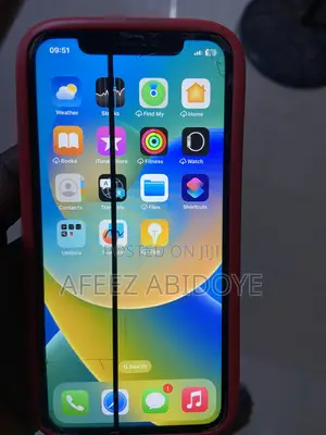 Apple iPhone 11 64GB Baki (An Yi Amfani Da Shi, Layi a Fuska)
