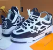 Original Louis Vuitton Sneakers - 1