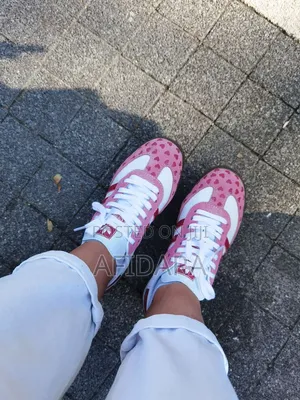Adidas Samba Sneakers - Pink, Unisex
