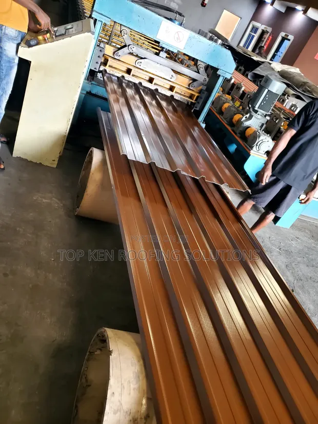 Longspan Roofing Sheet 0.58mm Oven Baked Nut Brown - 1