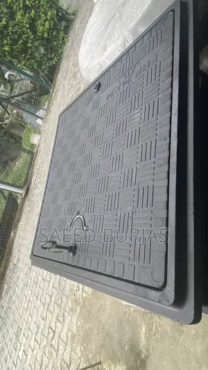 Simtex Manhole Cover 60x60cm da Makulli (A15 Grade)