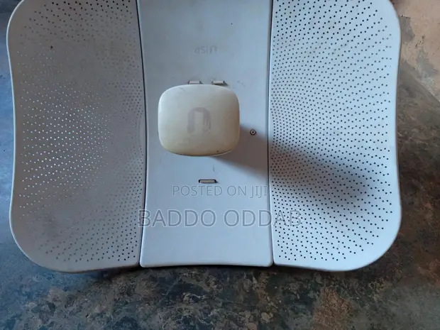 Ubiquiti LiteBeam 5AC Gen2 5GHz 23dBi - Working + PoE - 1