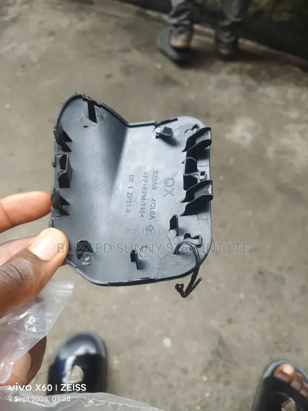 Sabon Toyota Cover na Nissan X-Trail/Rogue (T32) - 1