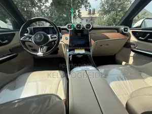 2023 Mercedes-Benz GLC300 SUV