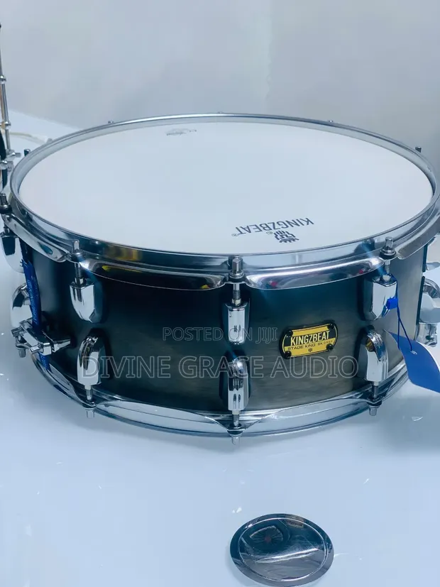 Professional Snare Drum - Brand New - 1