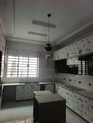 4 Bedroom Duplex with BQ in Bodija, Ibadan