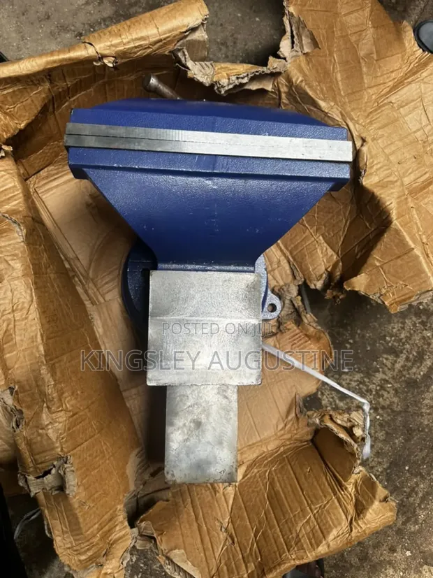 Record 6-Inch Bench Vise - Sabon Abu - 1